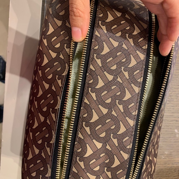 Burberry bag - Picture 3 of 6